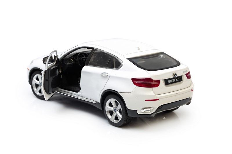 BMW X6 41500 1:24 biały - obrazek 2
