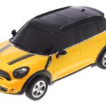 Mini Cooper S Countryman R/C skala 1:24 Rastar 71700 samochód sterowany żółty